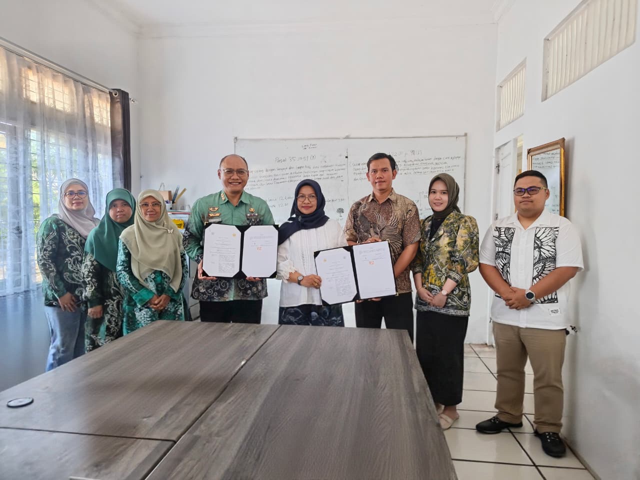 Pemkab Barito Kuala Perpanjang Kerja Sama Bantuan Hukum dengan LKBH ULM untuk Masyarakat Tidak Mampu